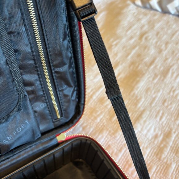 Hot Pink Large Travel MakeUp Case - Picture 10 of 10